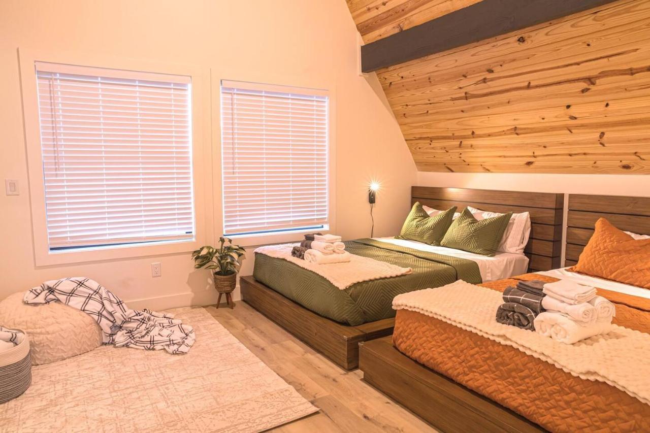 Gruene Daze Chalet - Stylish Aframe - Escape The Ordinary ニューブラウンフェルズ エクステリア 写真
