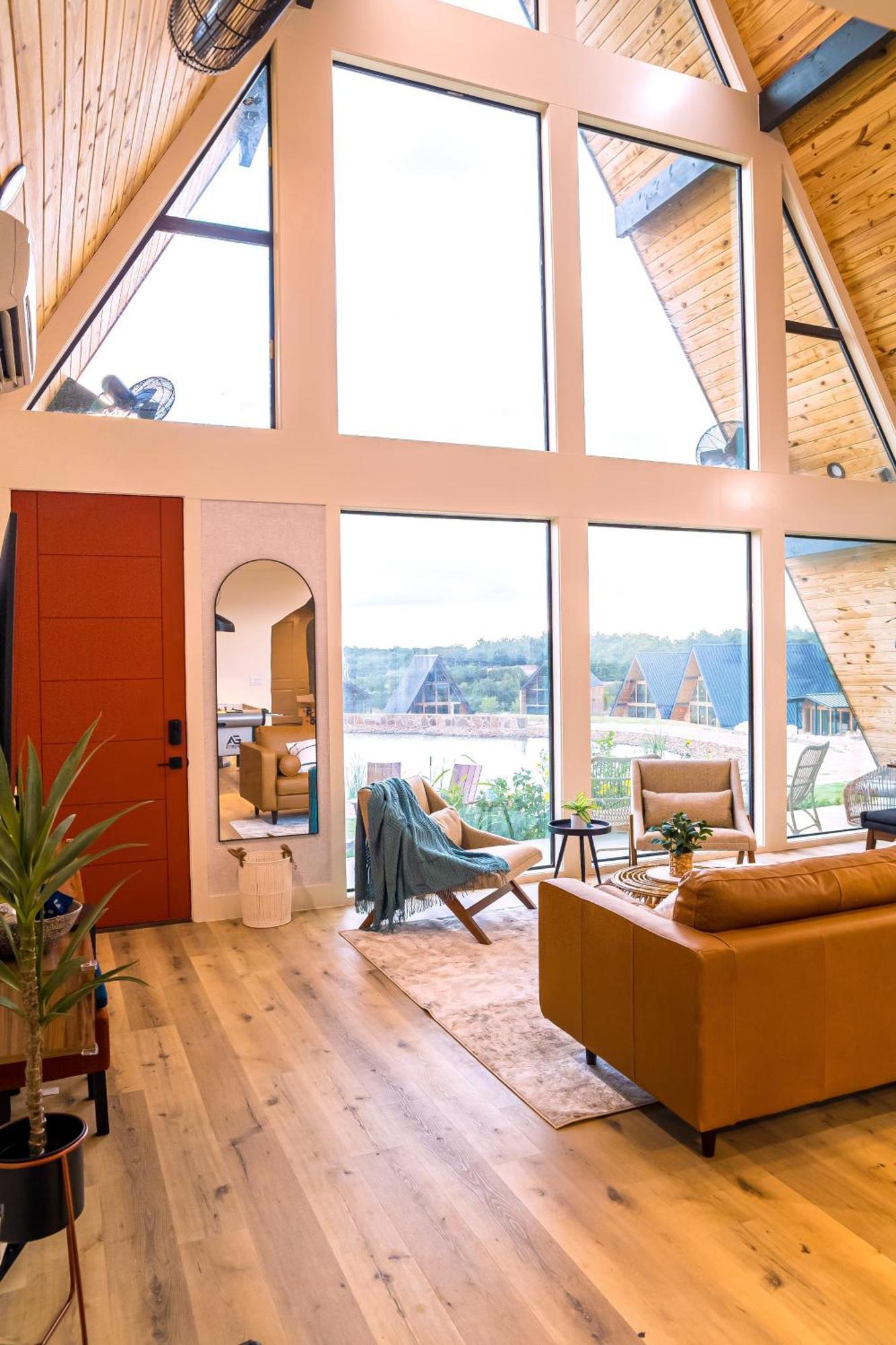 Gruene Daze Chalet - Stylish Aframe - Escape The Ordinary ニューブラウンフェルズ エクステリア 写真